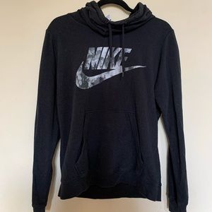 Nike sweatshirt